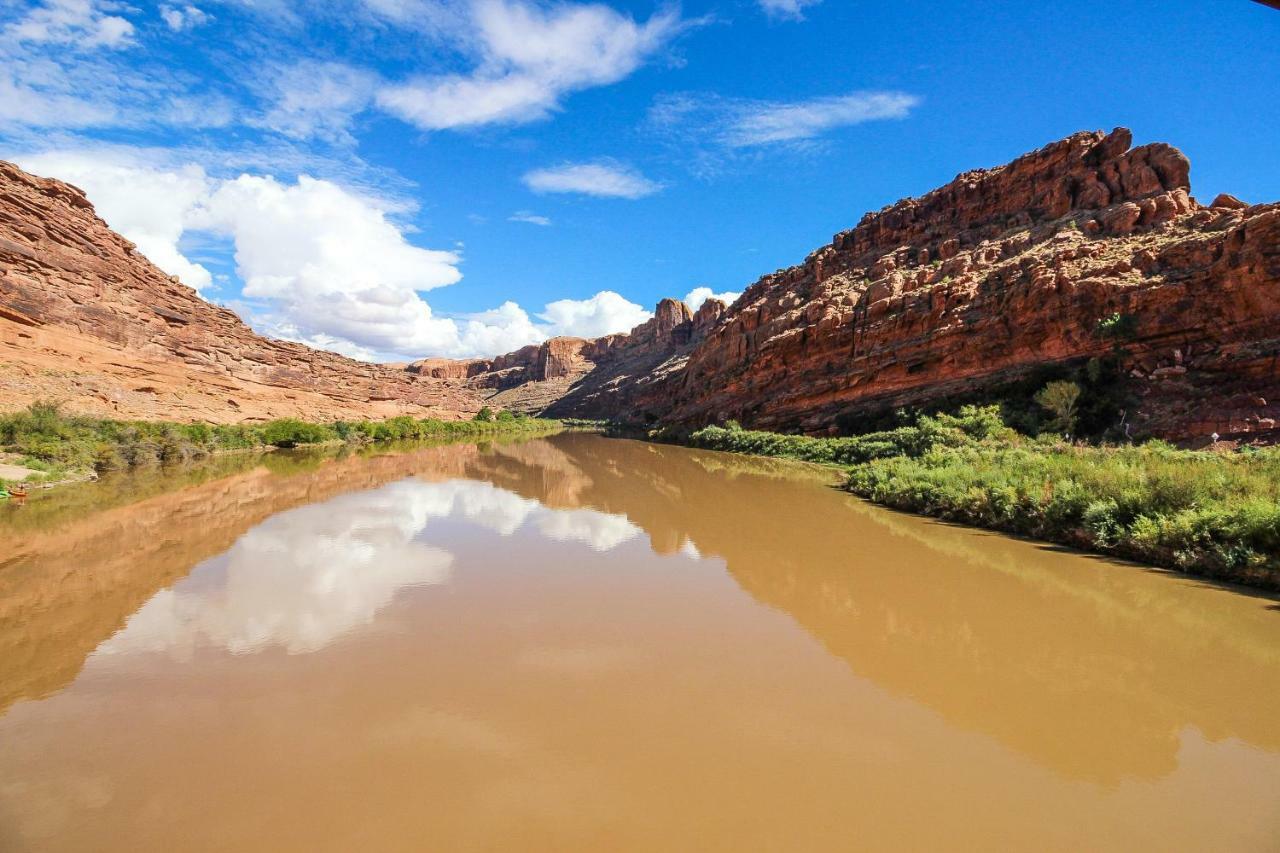 Creekside Cowa-Bungalow! Hotell Moab Exteriör bild